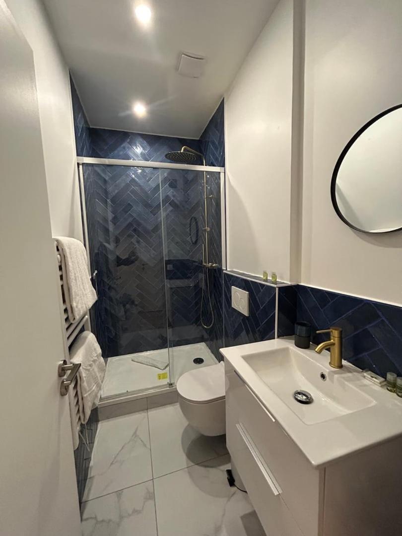 Appartement Cosy - Quartier Saint-Georges - 4P Paris Exterior foto